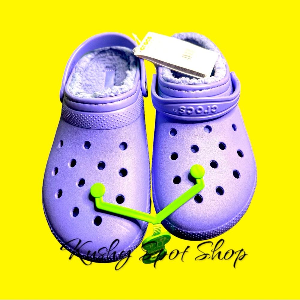 NWT CROCS PURPLE WITH CUSHION ✨💜🦄☔️👾✨ Sz. J6/6.5-7W ✨💜🦄☔️👾